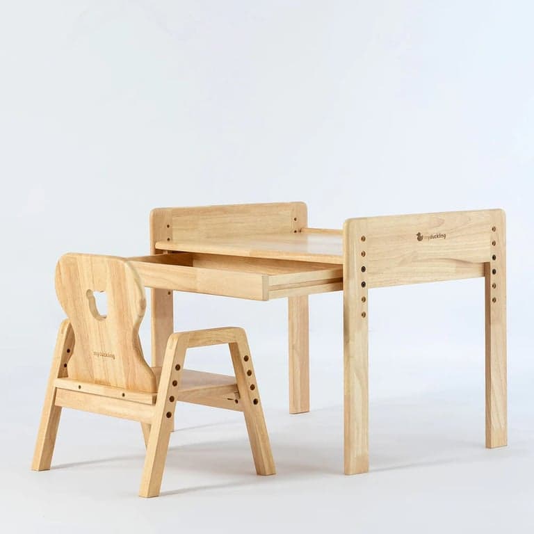 My Duckling Kaya Primair Verstelbare Tafel-en Stoelset Beer