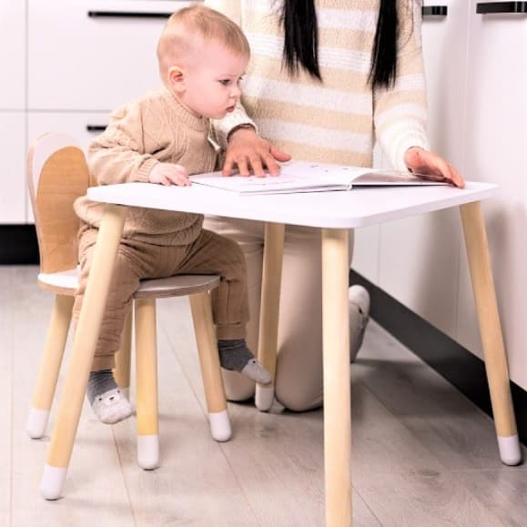 Family SCL Konijn Tafel en Stoel Set Wit