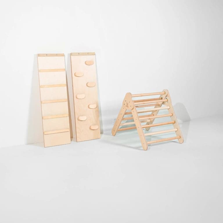 Bunny Hopkins Pikler Driehoek Maple Magic Mini Met Ladder en Klimmuur
