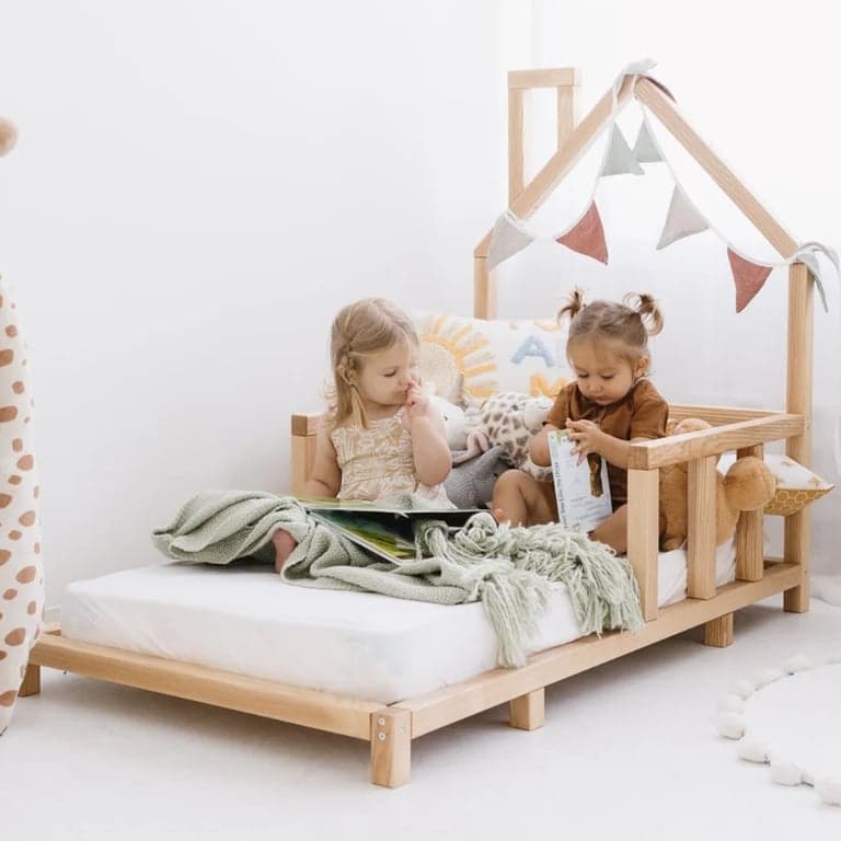 Wood&Room Speelhuisje Vloerbed met Poten en Latten Maat 80 x 111,8 cm Matrasmaat US Twin 190,5 x 96,5 cm